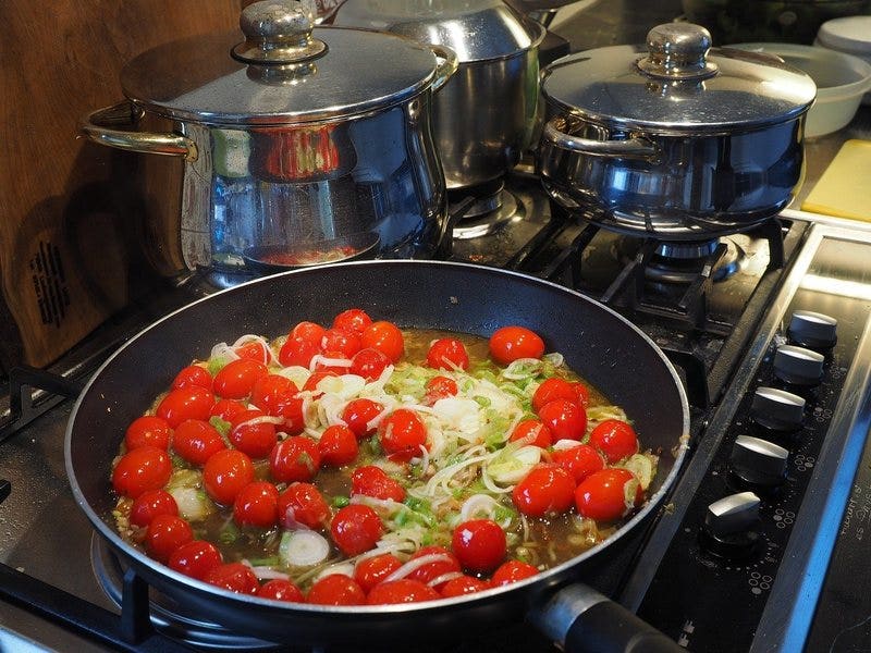 How to Choose the Best Frying Pans for Electric Stoves