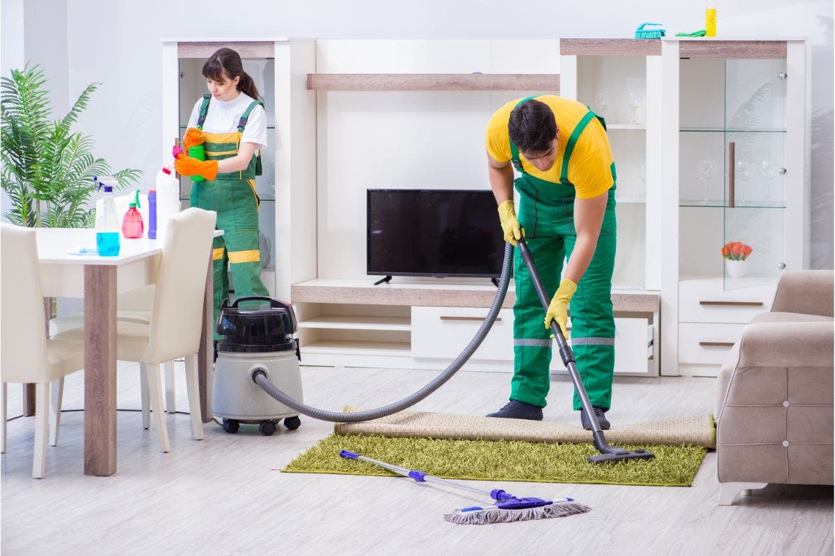What's Included In A Professional House Cleaning? (Checklist Included)