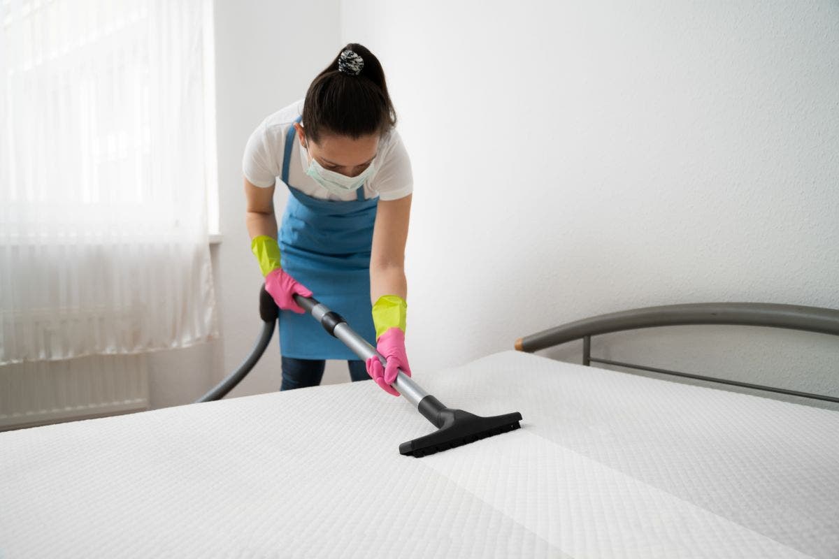 Why Should I use A Cleaning Service? 