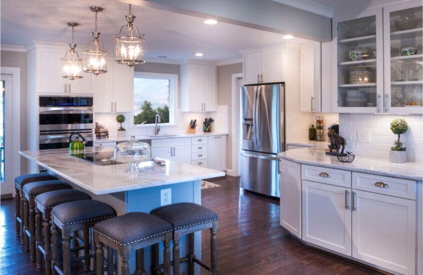 10 Best White Kitchen Countertop Ideas To Spruce Up Your Kitchen