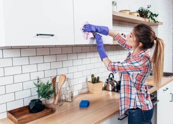 how to use a kitchen degreaser in your kitchen